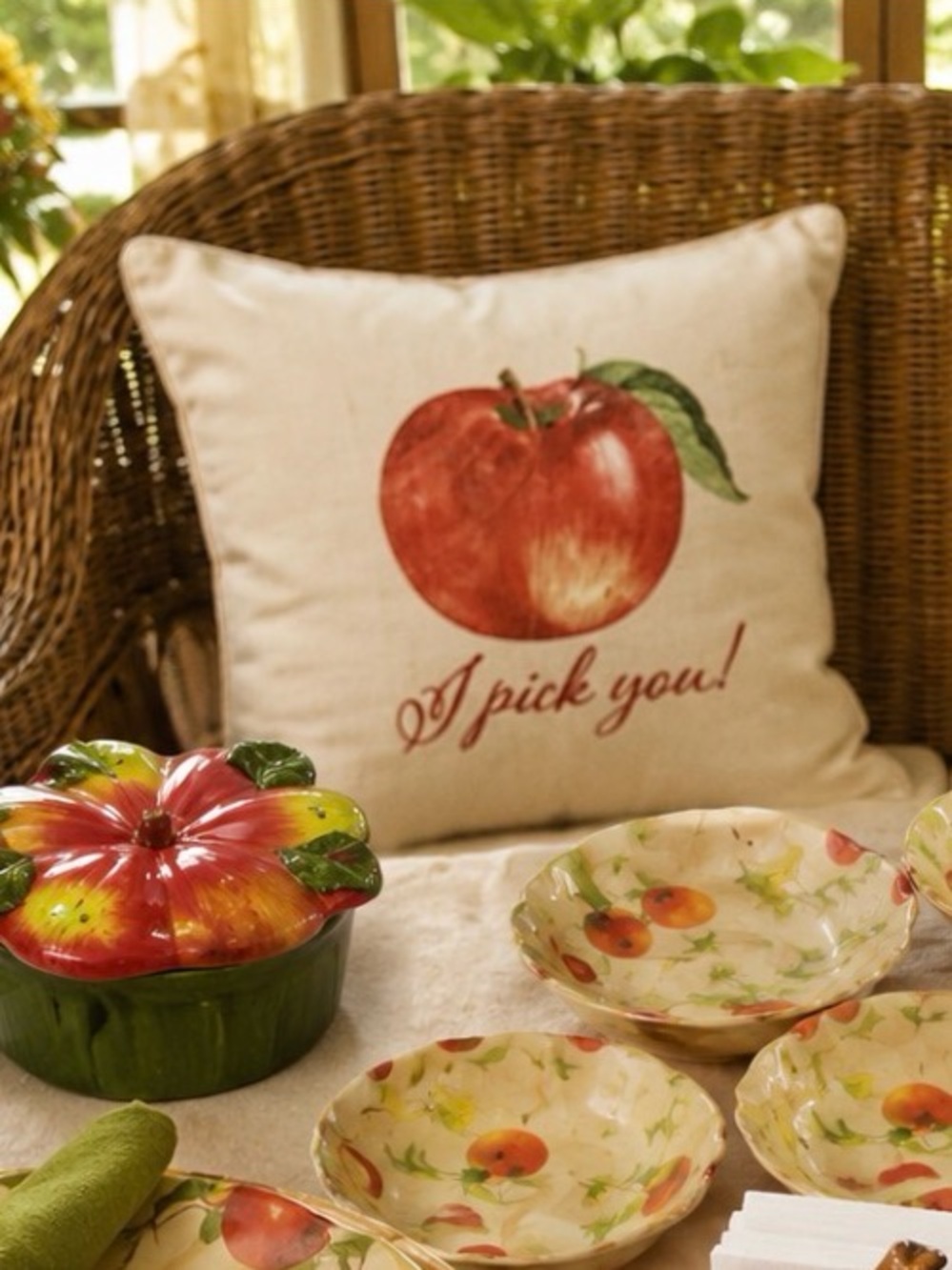 Bella Bug Pillow  "I PICK YOU" Apple Zip Cover 18"x18" Burlap NEW